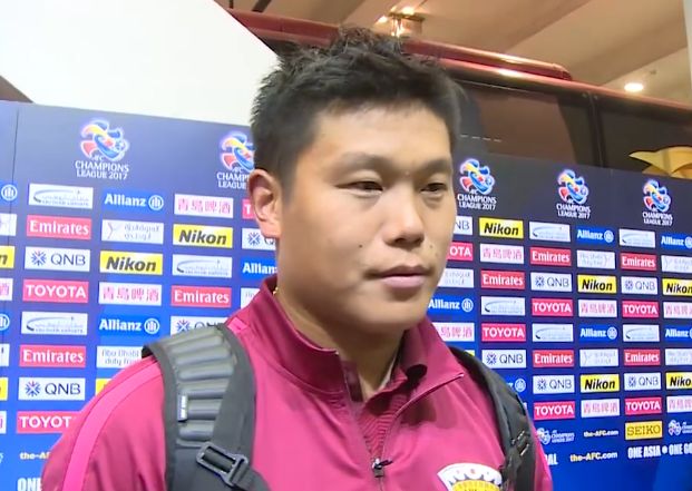 【比赛焦点瞬间】罗贝托担任本场巴萨队长。